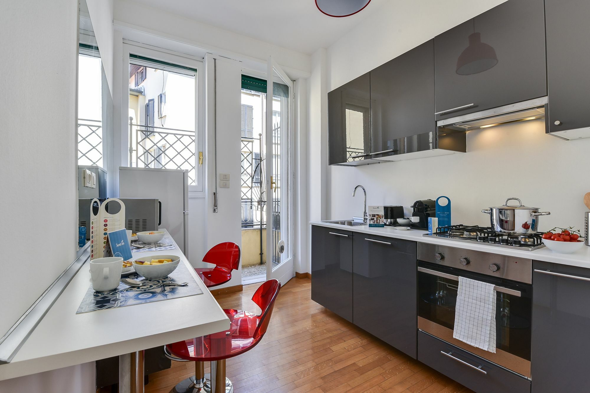 Sweet Inn - Borgogna Milan Luaran gambar